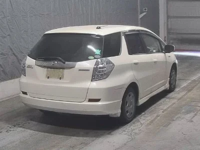 HONDA FIT SHUTTLE