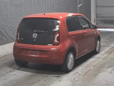 VOLKSWAGEN UP!