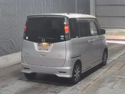 NISSAN ROOX