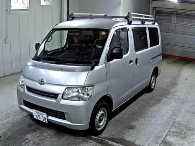 TOYOTA TOWN ACE VAN