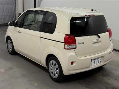 TOYOTA PORTE