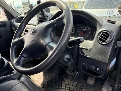 NISSAN CARAVAN