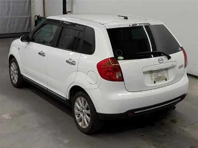 MAZDA VERISA