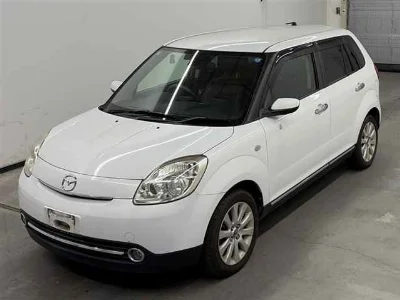 MAZDA VERISA