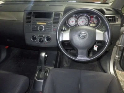 NISSAN TIIDA LATIO