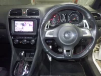 Цена авто Volkswagen Golf с аукционов Японии, номер кузова 1KCCZ, пробег 98 000, оценка 8