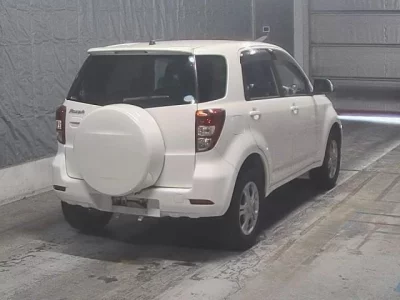 TOYOTA RUSH