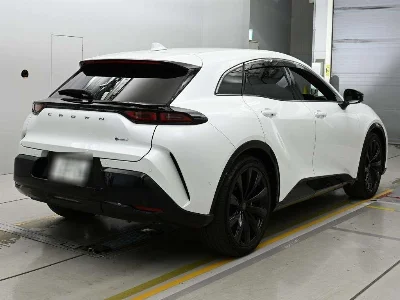 TOYOTA CROWN SPORT