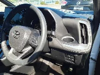 Цена авто Toyota Voxy с аукционов Японии, номер кузова ZWR90W, пробег 26 000, оценка 8