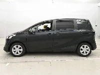 Цена авто Toyota Sienta с аукционов Японии, номер кузова NHP170G, пробег 32 000, оценка 3