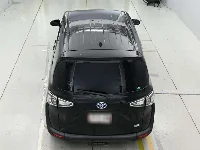 Цена авто Toyota Sienta с аукционов Японии, номер кузова NHP170G, пробег 32 000, оценка 3