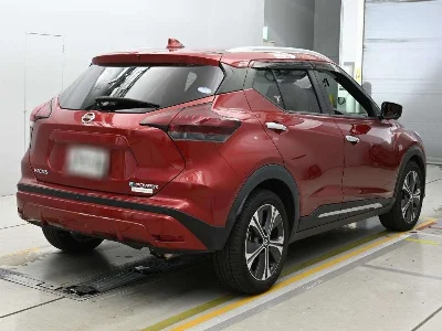NISSAN KICKS