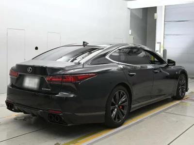 LEXUS LS