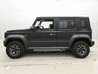 SUZUKI JIMNY NOMADE