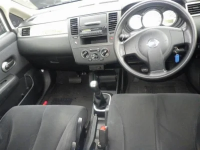 NISSAN TIIDA LATIO