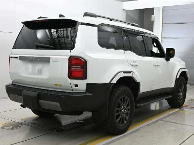 TOYOTA LAND CRUISER 250