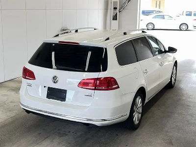 VOLKSWAGEN PASSAT VARIANT