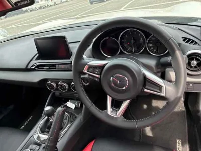MAZDA ROADSTER
