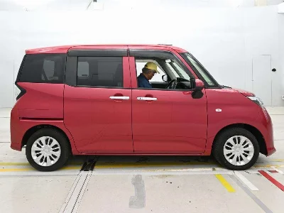 TOYOTA TANK