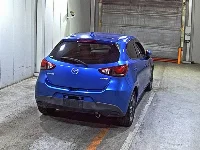 Цена авто Mazda Demio с аукционов Японии, номер кузова DJ5FS, пробег 181 000, оценка 2