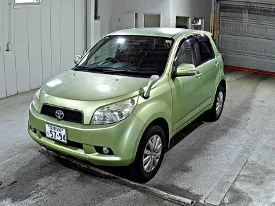 TOYOTA RUSH