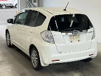 Цена авто Honda Fit с аукционов Японии, номер кузова GP1, пробег 146 000, оценка 2