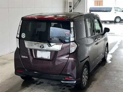 TOYOTA TANK