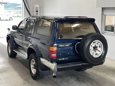 TOYOTA HILUX SURF