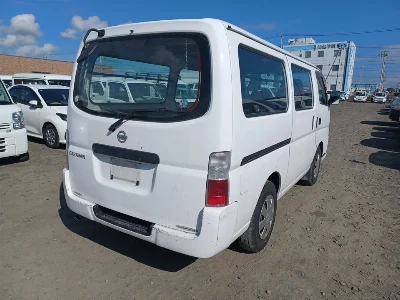NISSAN CARAVAN