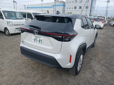 TOYOTA YARIS CROSS