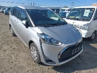 Цена авто Toyota Sienta с аукционов Японии, номер кузова NCP175G, пробег 137 000, оценка 2