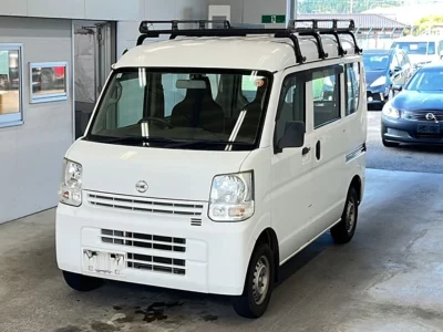NISSAN CLIPPER VAN