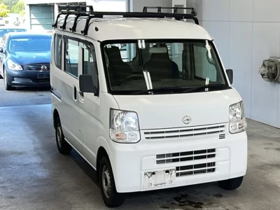 NISSAN CLIPPER VAN