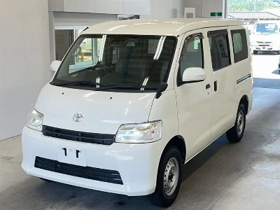 TOYOTA TOWN ACE VAN