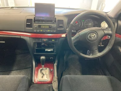 TOYOTA MARK II