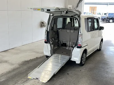 HONDA N BOX PLUS
