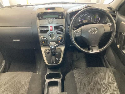 TOYOTA RUSH
