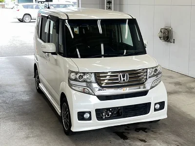 HONDA N BOX PLUS