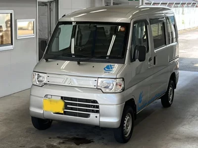 MITSUBISHI MINICAB MIEV