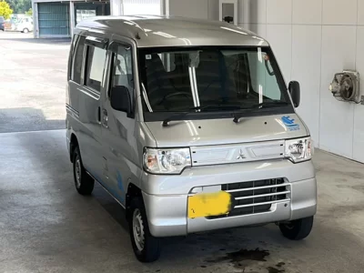 MITSUBISHI MINICAB MIEV