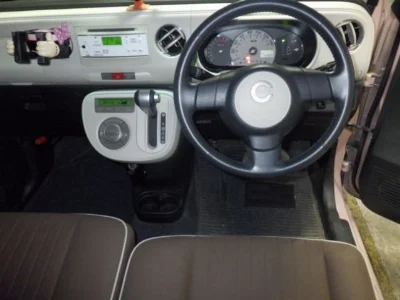 DAIHATSU MIRA COCOA