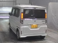 Цена авто Suzuki Spacia Custom с аукционов Японии, номер кузова MK94S, пробег 1 000, оценка 