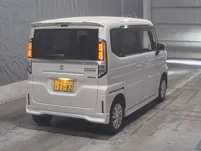 SUZUKI SPACIA CUSTOM