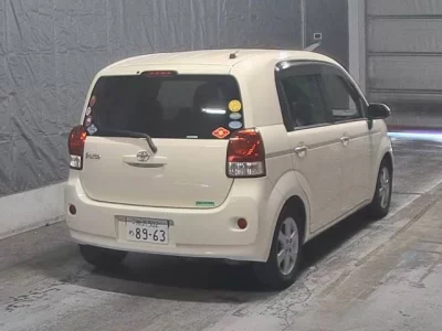 TOYOTA PORTE