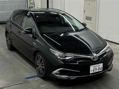 TOYOTA AURIS