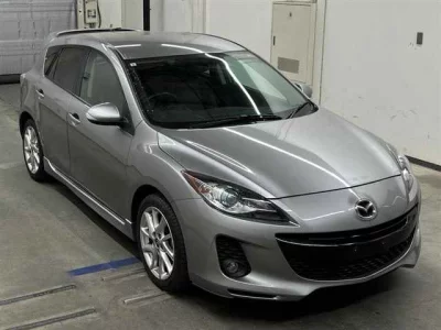 MAZDA AXELA