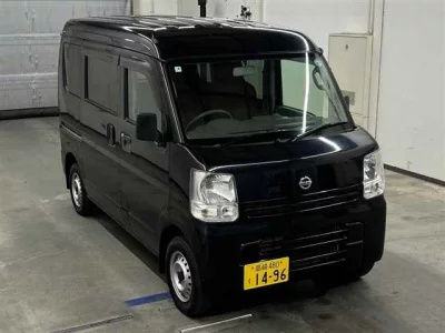 NISSAN CLIPPER VAN