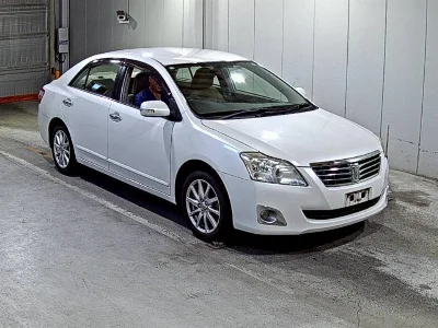 TOYOTA PREMIO