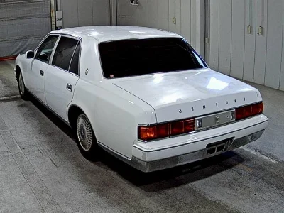 TOYOTA CENTURY