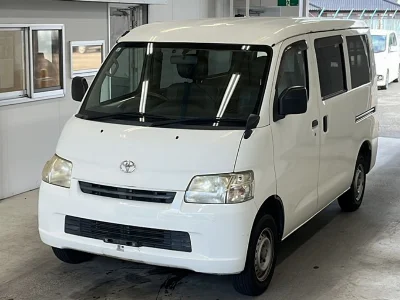 TOYOTA TOWN ACE VAN